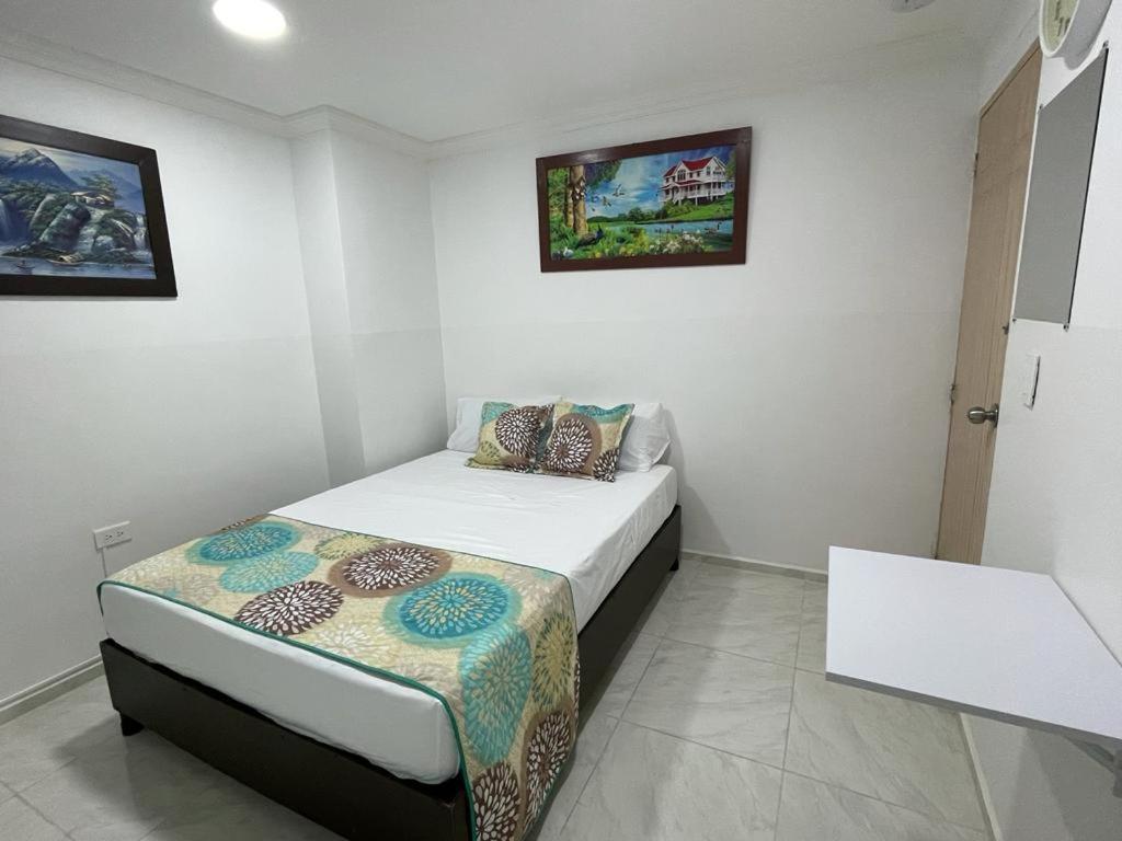 Hotel Eterna Primavera Medellín Extérieur photo