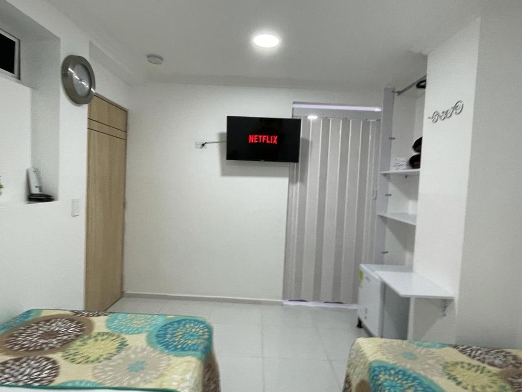 Hotel Eterna Primavera Medellín Extérieur photo