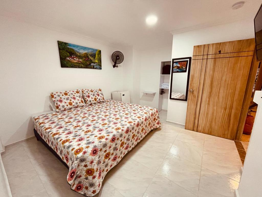 Hotel Eterna Primavera Medellín Extérieur photo