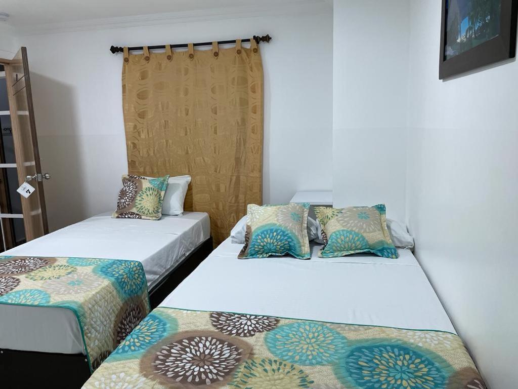 Hotel Eterna Primavera Medellín Extérieur photo
