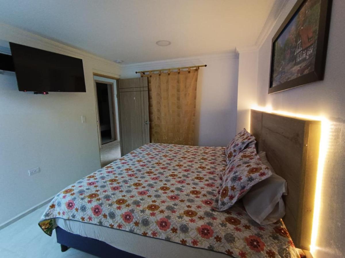 Hotel Eterna Primavera Medellín Extérieur photo