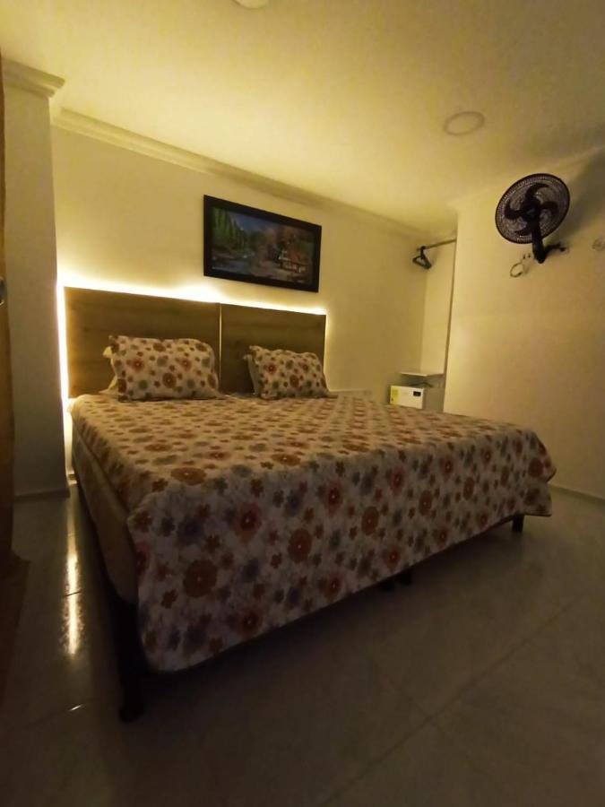 Hotel Eterna Primavera Medellín Extérieur photo